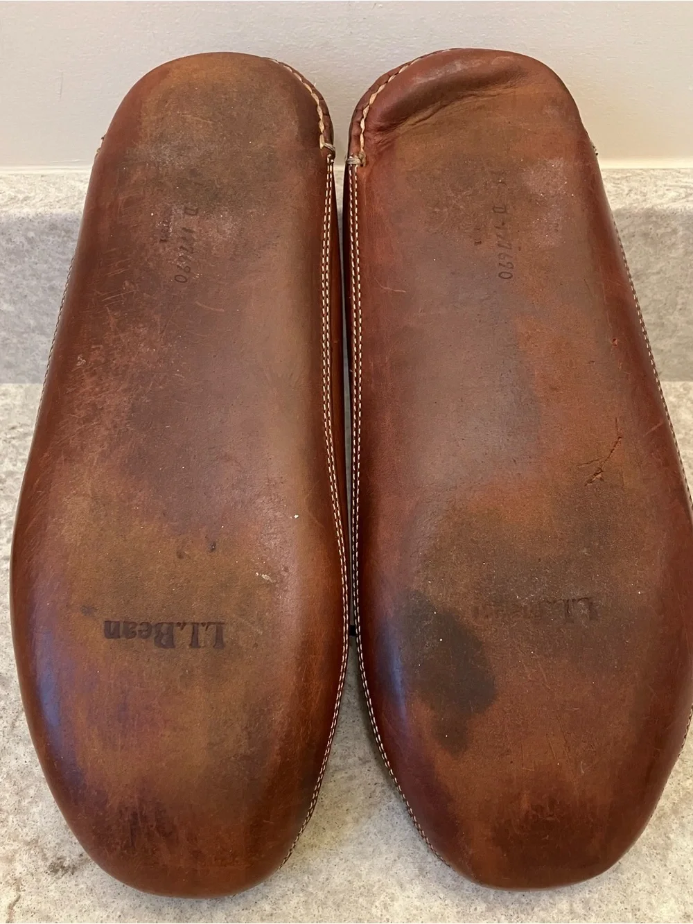 L L BEAN Men’s Moccasin Shoes 11D